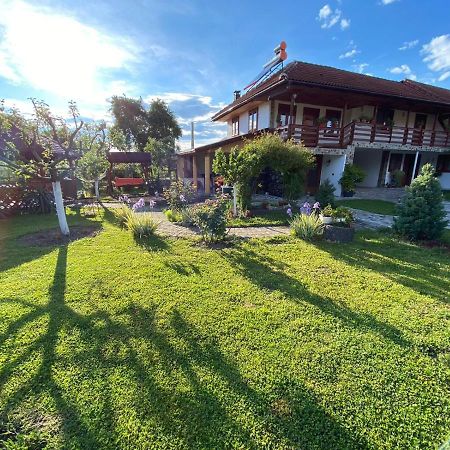 Casa De Vacanta Motata Новач-Стрэйни Экстерьер фото